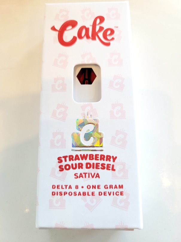 Cake - Delta 8 Vape Disposable 940mg - Strawberry Sour Diesel Sativa | Nature's Green House